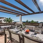 Apartmán Ultimate - 2br 5 Min Het - Selwo Hills 2 *