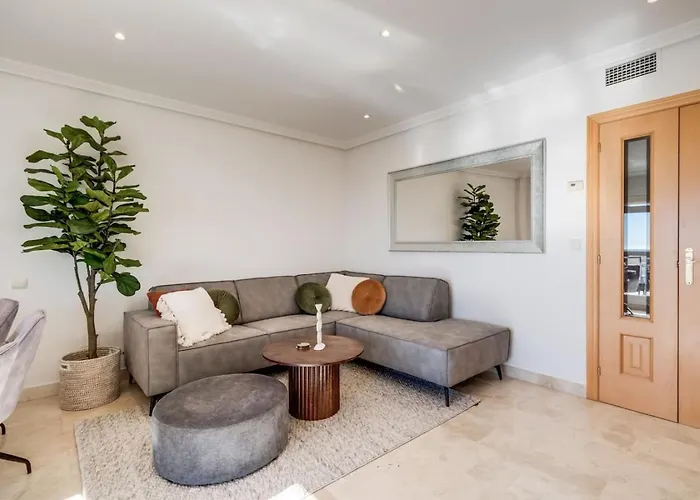 Ultimate - 2br 5 Min Het - Selwo Hills 2