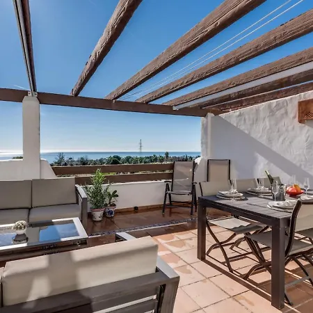 Apartmán Ultimate Rentals- 2Br Apt With Sea View 5 Min To Beach Selwo Hills 2 Estepona