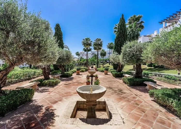 Appartement Ultimate - 2br 5 Min Het - Selwo Hills 2