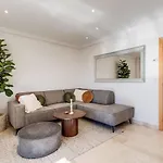 Ultimate - 2br 5 Min Het - Selwo Hills 2