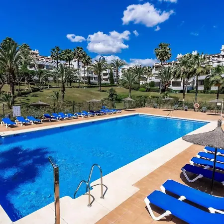 Apartman Ultimate - 2br 5 Min Het - Selwo Hills 2