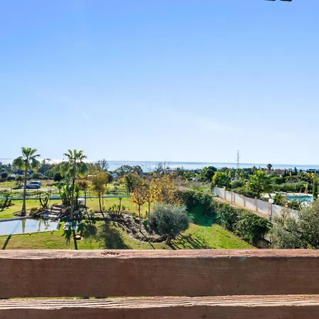 Ultimate - 2br 5 Min Het - Selwo Hills 2 Apartment